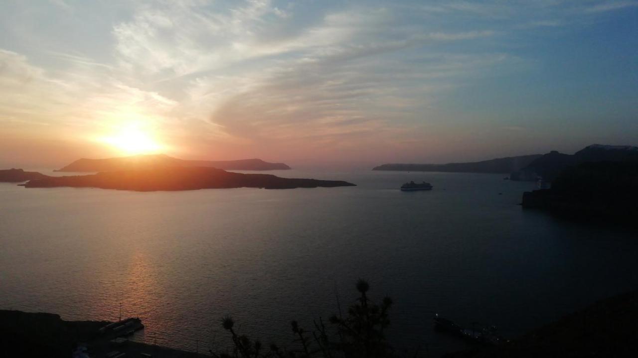 Ormos Athinios Poudras Amazing View Calderaヴィラ エクステリア 写真